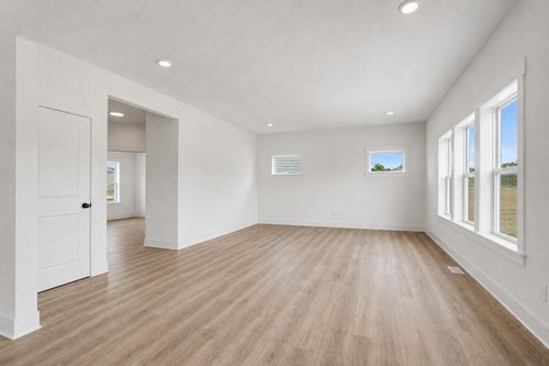 7964 Snow View Dr Se, Alto, MI, 49302-8990 | Card Image