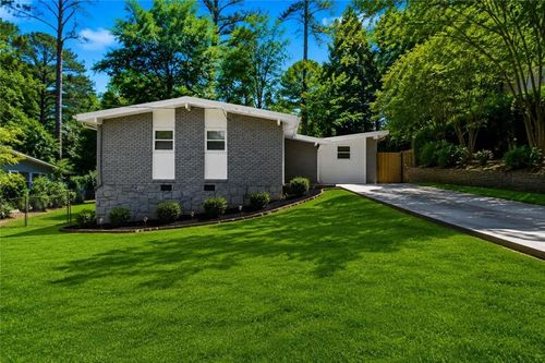 2485 Wentworth Dr Ne, Atlanta, GA, 30345-1663 | Card Image