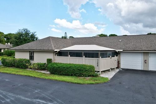 b-725 Timber Ridge Trl Sw, Vero Beach, FL, 32962-5533 | Card Image