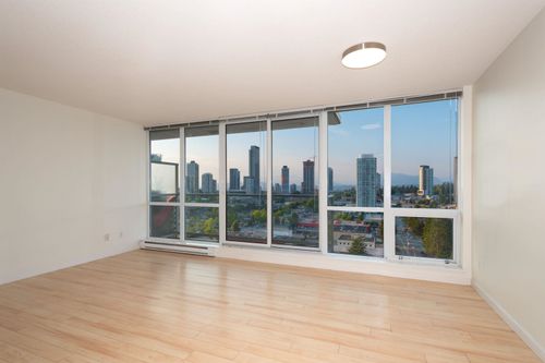 1606-13688 100 Ave, Surrey, BC, V3T0G5 | Card Image