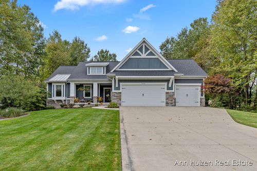 9495 Douglas Fir Ct, Sparta, MI, 49345-8277 | Card Image