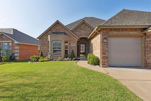 2320 Nw 151st St, Edmond, OK, 73013-9232 | Card Image