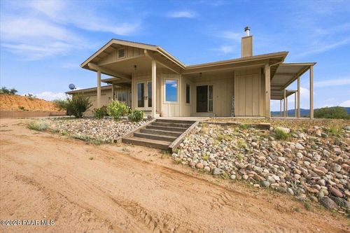16235 W Rolling Hills Way, Kirkland, AZ, 86332 | Card Image