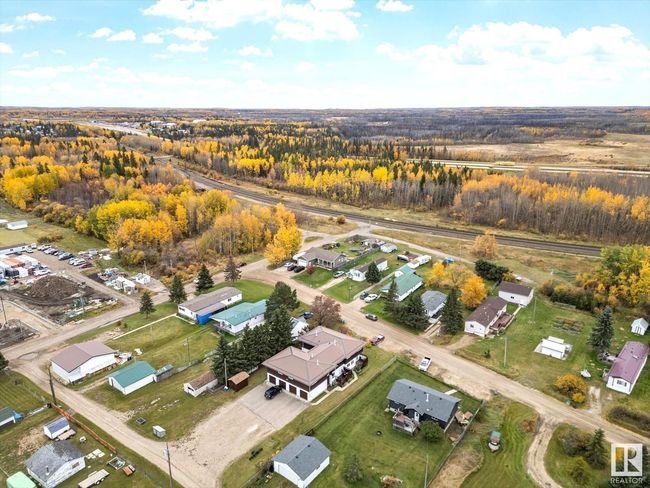 4812 45 Ave, Home with 10 bedrooms, 2 bathrooms and null parking in Evansburg AB | Image 65