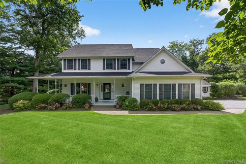 23 Cranberry Pond Rd, Putnam Valley, NY, 10579-1819 | Card Image