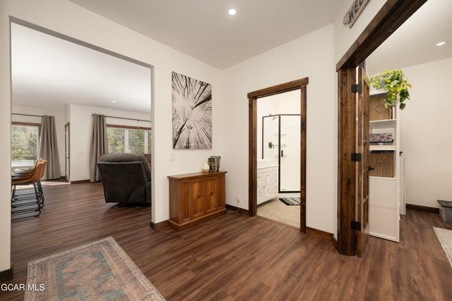 Main Level Foyer. | Image 20