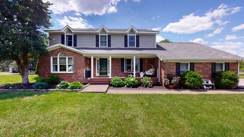 7770 Bridlewood Dr, Christiana, TN, 37037-6145 | Card Image