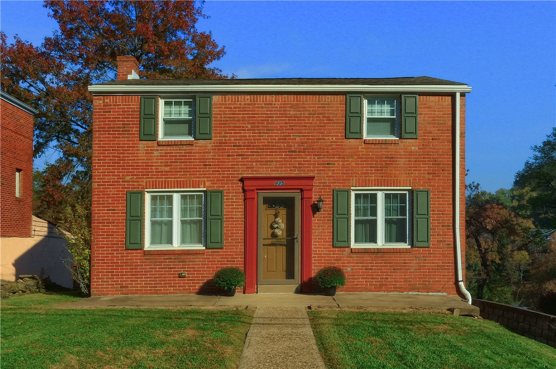 935 Roland Rd, For Sale in Pittsburgh - eXp Realty