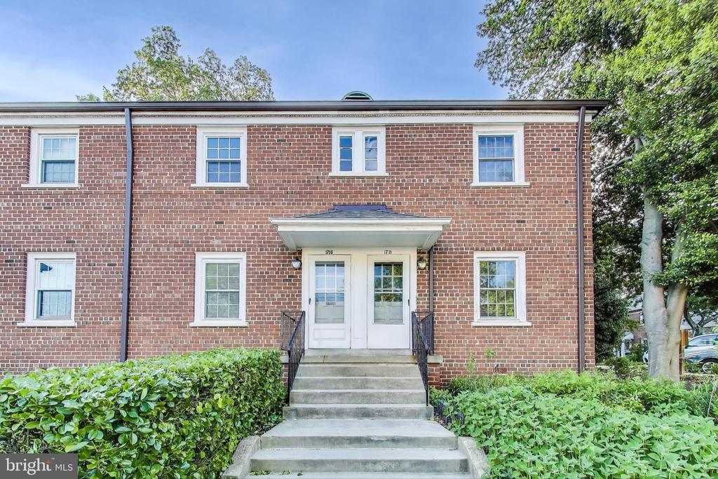 Residential Lease in SILVER SPRING