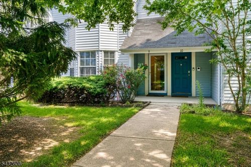 1-9 Tanglewood Ct, Monmouth Junction, NJ, 08852-2261 | Card Image