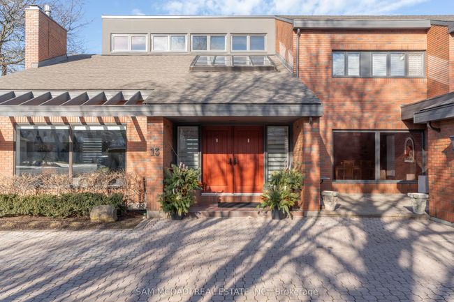 13 Connor Crt, House other with 6 bedrooms, 4 bathrooms and 10 parking in Stoney Creek ON | Image 4