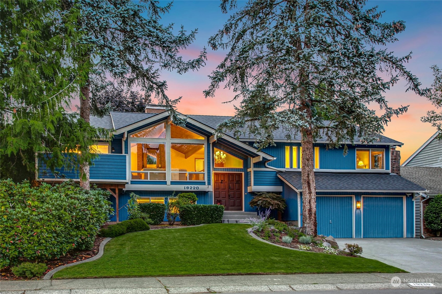 44th Way, Issaquah, WA 98027
