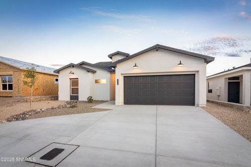 2210 Torreon Rd, Las Cruces, NM, 88012-8080 | Card Image
