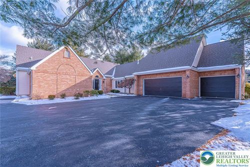 2620 Houghton Lean, Macungie, PA, 18062-8634 | Card Image