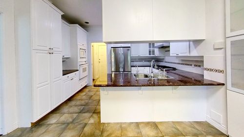 7600 Blundell Rd, Richmond, BC, V6Y4E1 | Card Image