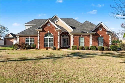 449 Glouchester Dr, Locust Grove, GA, 30248-2081 | Card Image