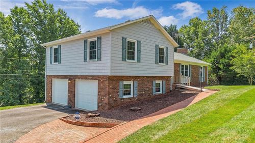 1789 Arbor Grove Church Rd, Purlear, NC, 28665-9273 | Card Image