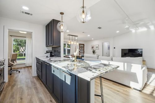 13430 Purple Sage Rd, Dallas, TX, 75240-5641 | Card Image