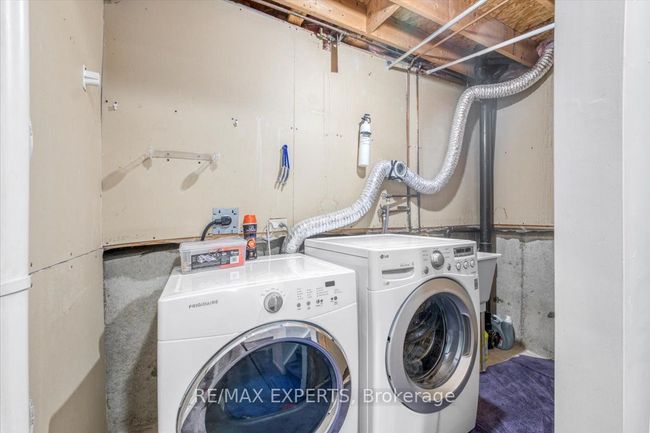 28 Pantages Crt, House other with 3 bedrooms, 3 bathrooms and 2 parking in Brampton ON | Image 16