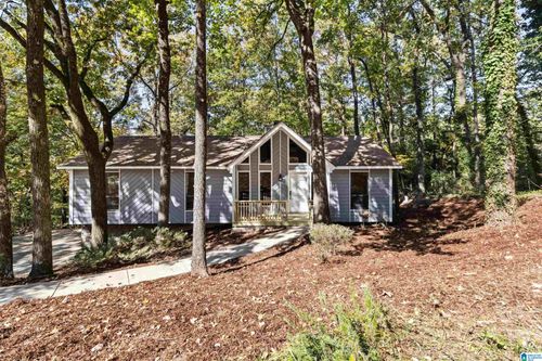 1313 Whirlaway Circle, HELENA, AL, 35080 | Card Image