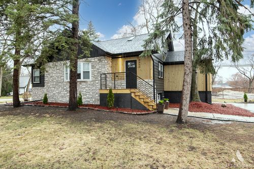 8459 S 85th Ct, Hickory Hills, IL, 60457-1007 | Card Image