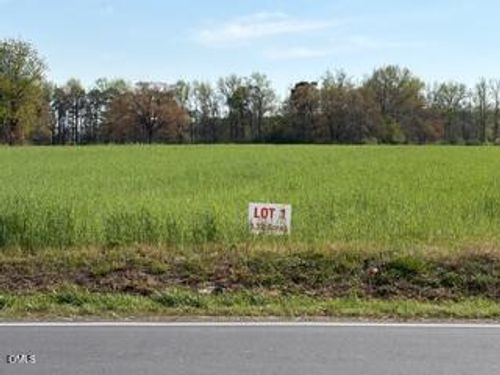 2334 Jonesboro Rd, Dunn, NC, 28334-8847 | Card Image