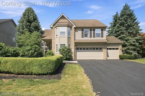 5741 Bingham Dr, Commerce Township, MI, 48382-5020 | Card Image