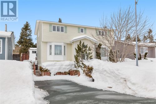12 Bellevue Cres, St. John's, NL, A1E5T6 | Card Image