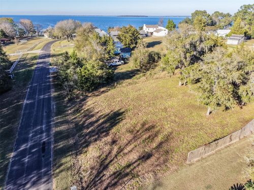 000 Paradise Dr, Coldspring, TX, 77331 | Card Image