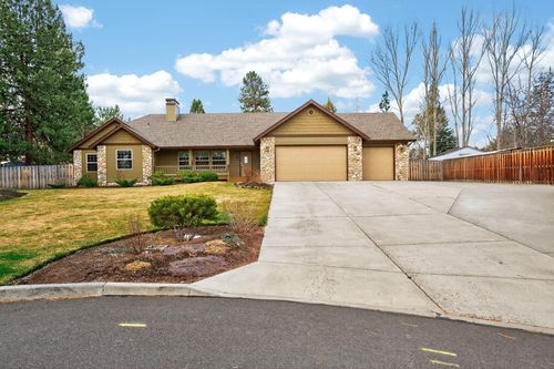 21181 Cultus Mountain Ct, Bend, OR, 97702-1787 | Card Image