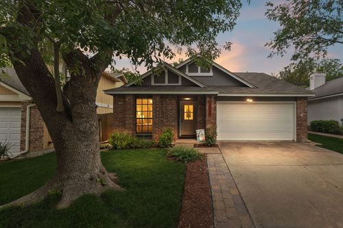 13005 Widge Dr, Austin, TX, 78727-4578 | Card Image