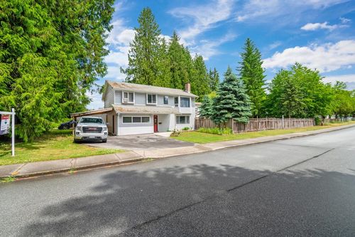 20835 Wicklund Ave, Maple Ridge, BC, V2X8E8 | Card Image