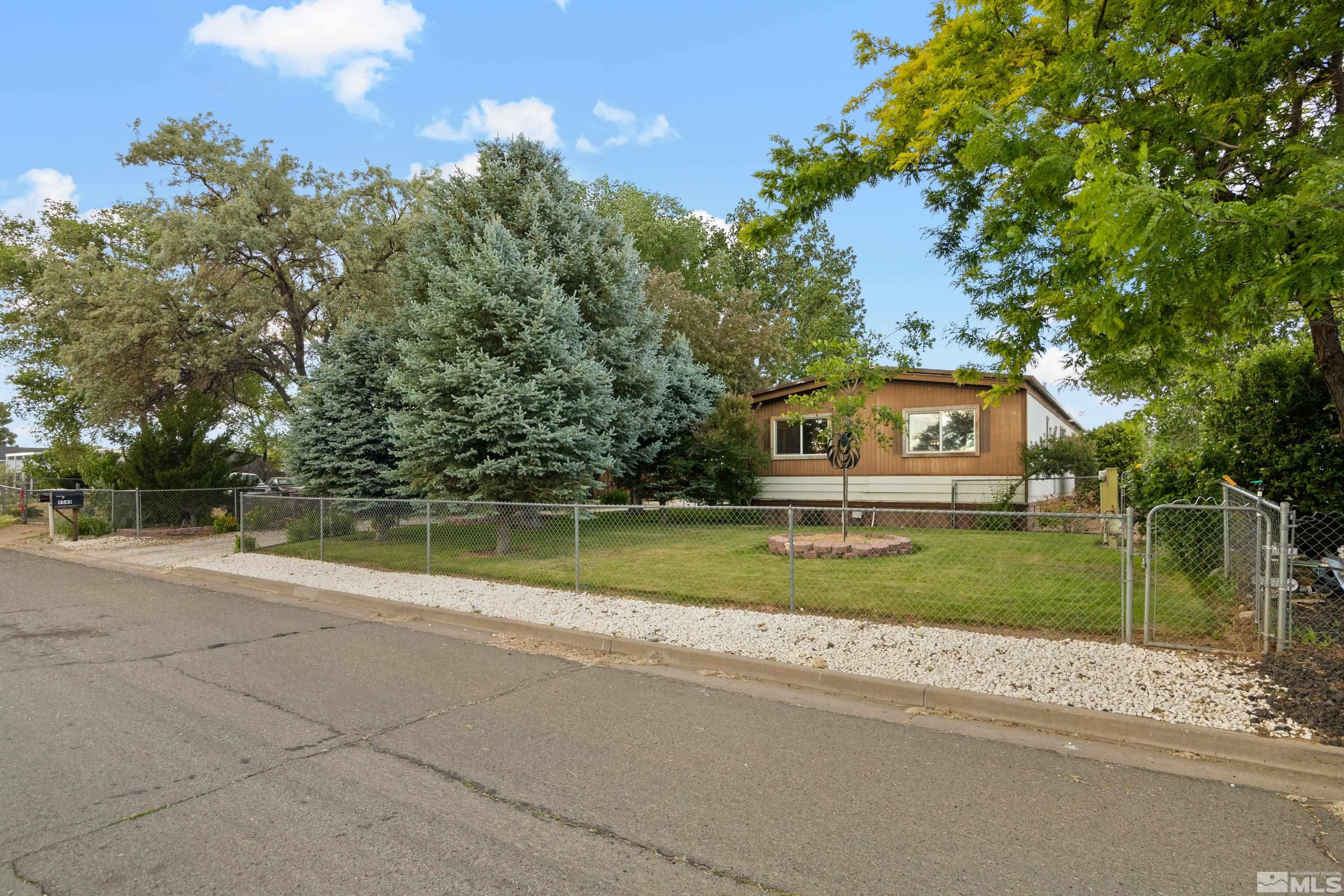 Fleetwood Dr, Reno, NV 89506