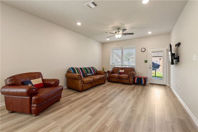 15213 Still Water Meadow Loop, House other with 3 bedrooms, 2 bathrooms and null parking in College Station TX | Image 9