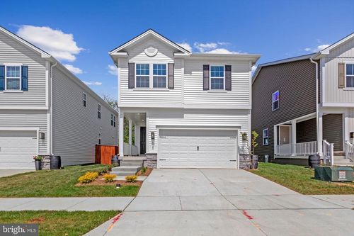 5720 Howard Dr, Glen Burnie, MD, 21061-2033 | Card Image