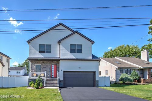 4 Terrace Dr, Englishtown, NJ, 07726-1619 | Card Image