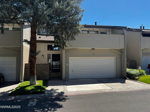 4004 Ruth Ct, Reno, NV, 89509-5425 | Card Image