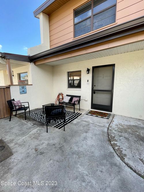 113 Kristi Dr, Indian Harbour Beach, FL, 32937-4106 | Card Image