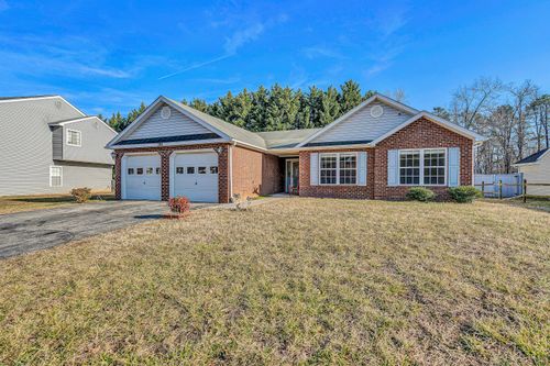 4530 Lomond Cir, Salem, VA, 24153-8204 | Card Image