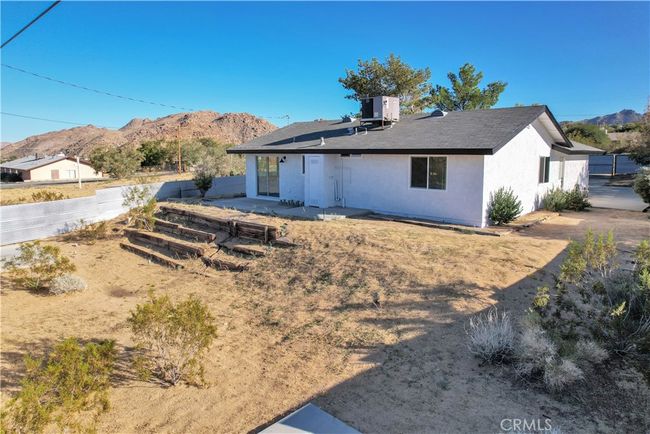 61638 La Jolla Dr, House other with 4 bedrooms, 2 bathrooms and null parking in Joshua Tree CA | Image 24