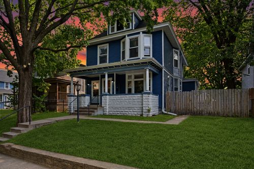 3129 Clinton Ave, Minneapolis, MN, 55408-3257 | Card Image