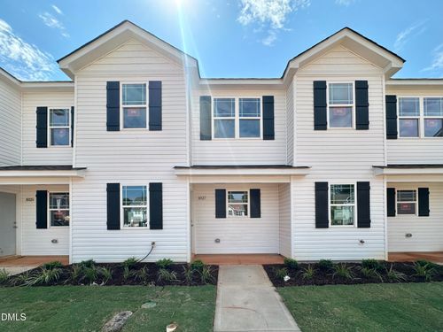 1027 Peony Ln, Youngsville, NC, 27596-3335 | Card Image