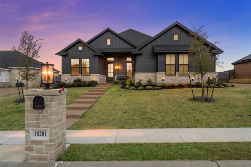 10201 Castleberry Ln, Waco, TX, 76712-4320 | Card Image