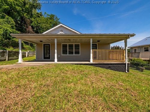 9012 Florida Ave, Marmet, WV, 25315-2034 | Card Image