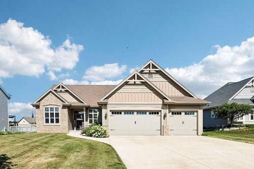 517 Spur Road, Slinger, WI, 53086 | Card Image