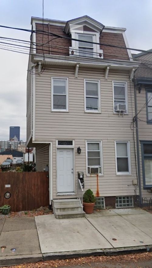 2-527 Suismon St, Pittsburgh, PA, 15212-4924 | Card Image