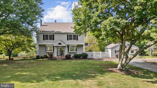 35 Skyline Dr, GLEN MILLS, PA, 19342-1625 | Card Image