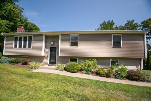 598 High Ridge Rd, Orange, CT, 06477-1529 | Card Image