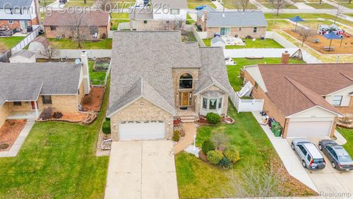 15135 Churchill Blvd, Southgate, MI, 48195-2630 | Card Image