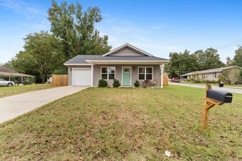 211 N College St, Sheridan, AR, 72150-7663 | Card Image